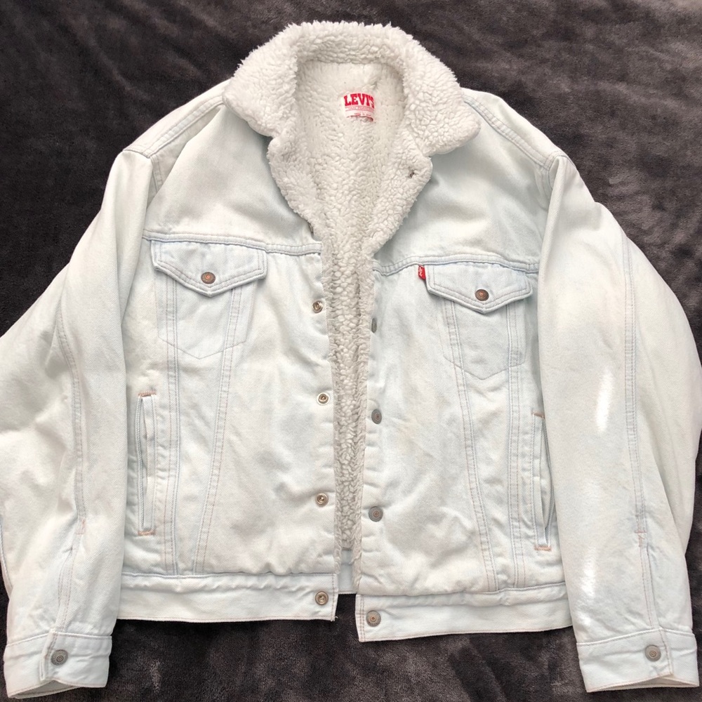 Vintage Levi’s Sherpa Denim Jacket